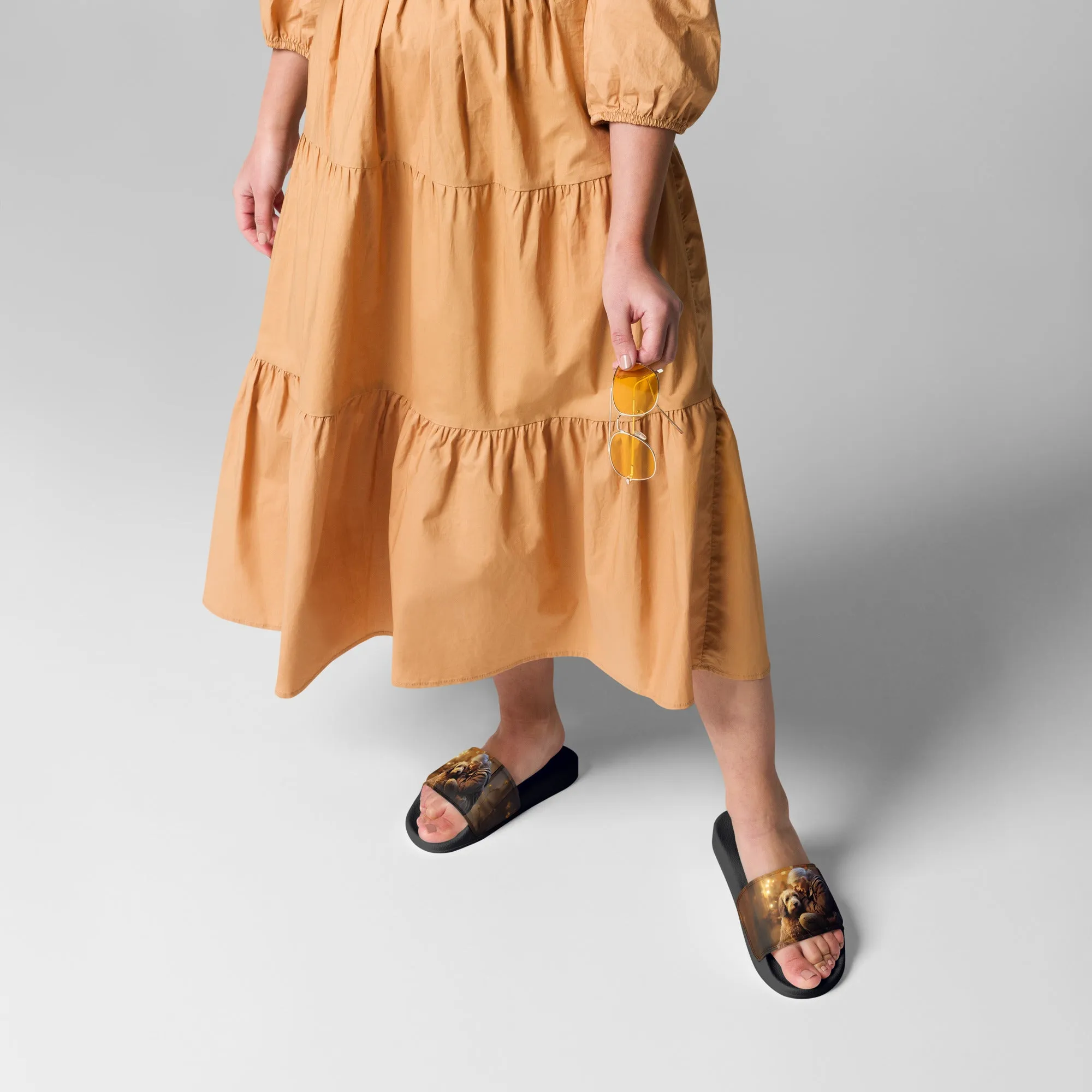 Autumn Embrace Women's slides