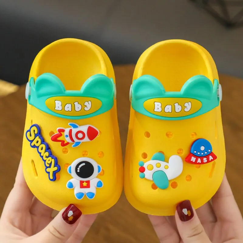 hulianfu Cartoon Dinosaur Kids Slippers Boys Summer Beach Sandals Girls Home Slippers Toddler Anti-Slip Indoor Slides Child Garden Shoes